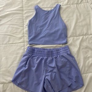 Athleta Crop Top & 4.5 inch shorts set
